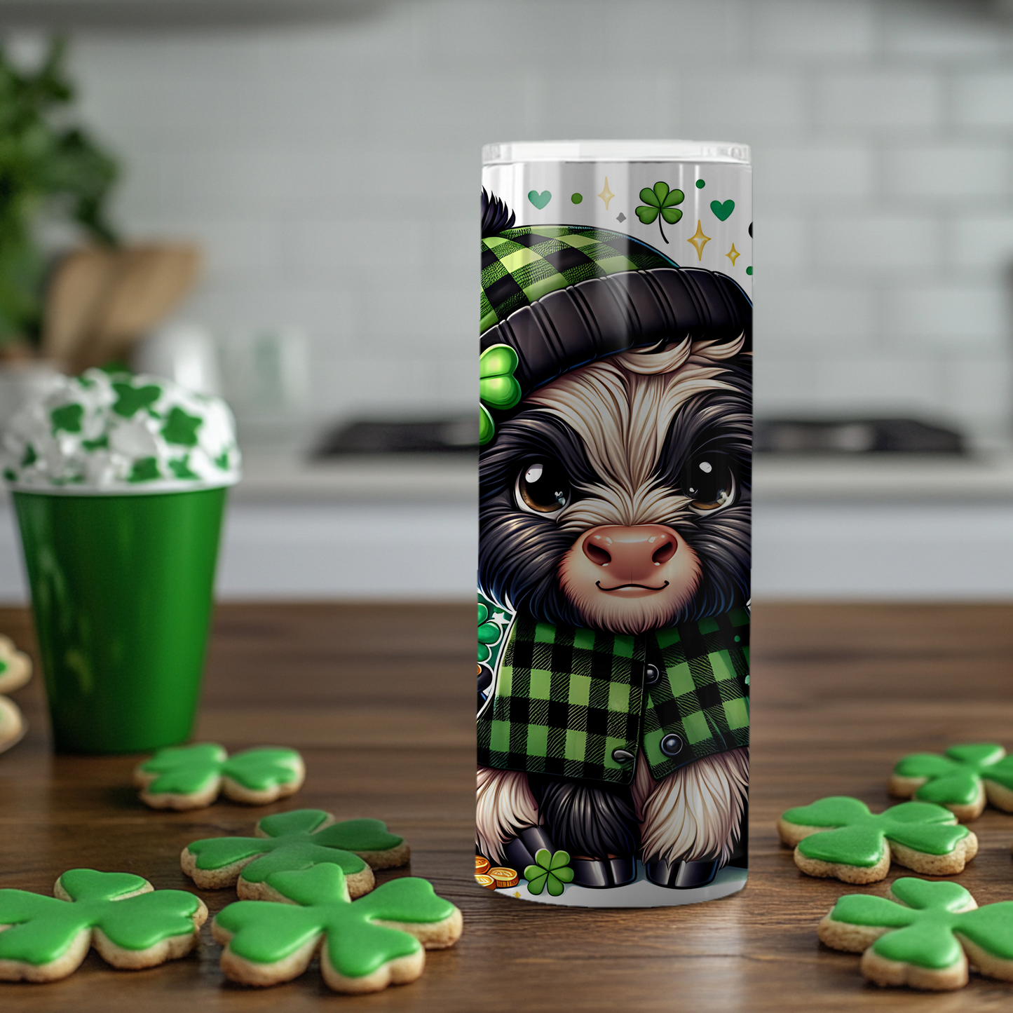 Highland Cow Shamrock 20 oz Skinny Tumbler – Lucky Farm Animal Cup - Sippincity