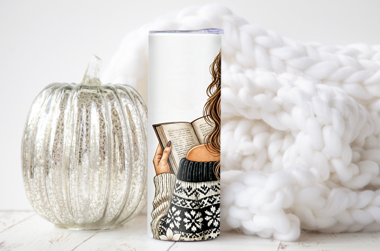 Festive Christmas Book Lover Tumbler-Cozy Reading & Coffee Mug - Sippincity