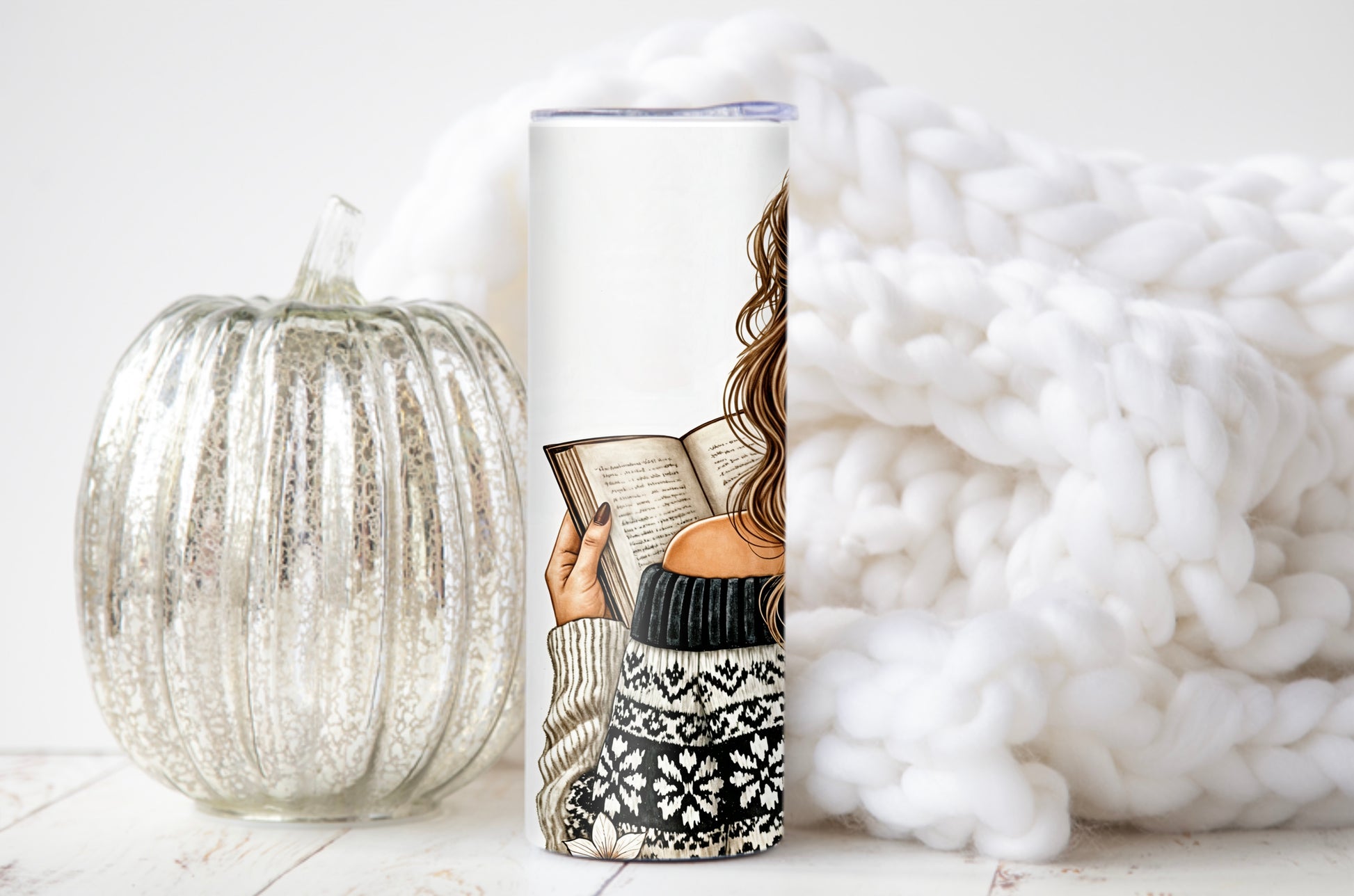 Festive Christmas Book Lover Tumbler-Cozy Reading & Coffee Mug - Sippincity